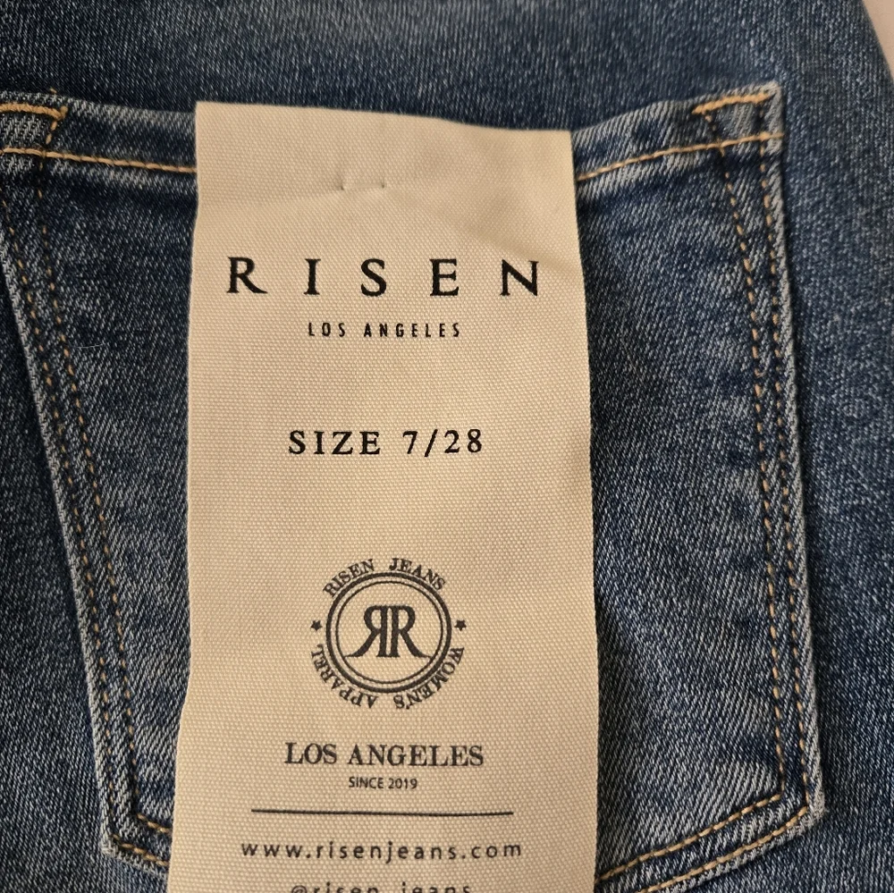 NWT Risen crop flare fringe hem - Picture 2 of 5